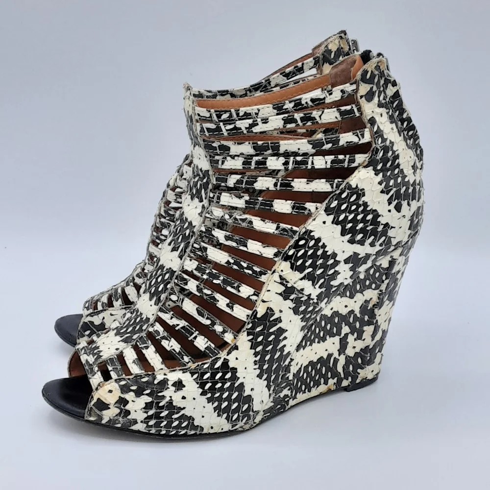 Rebecca Minkoff Sydney Snake Print Cage Wedge Sandal Size 7.